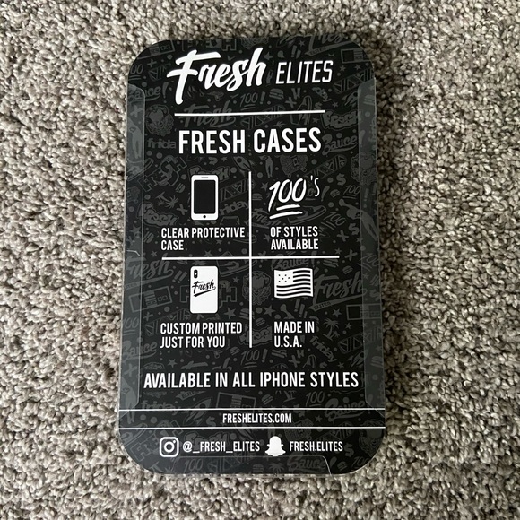 Phone Case Bundle - Picture 3 of 11